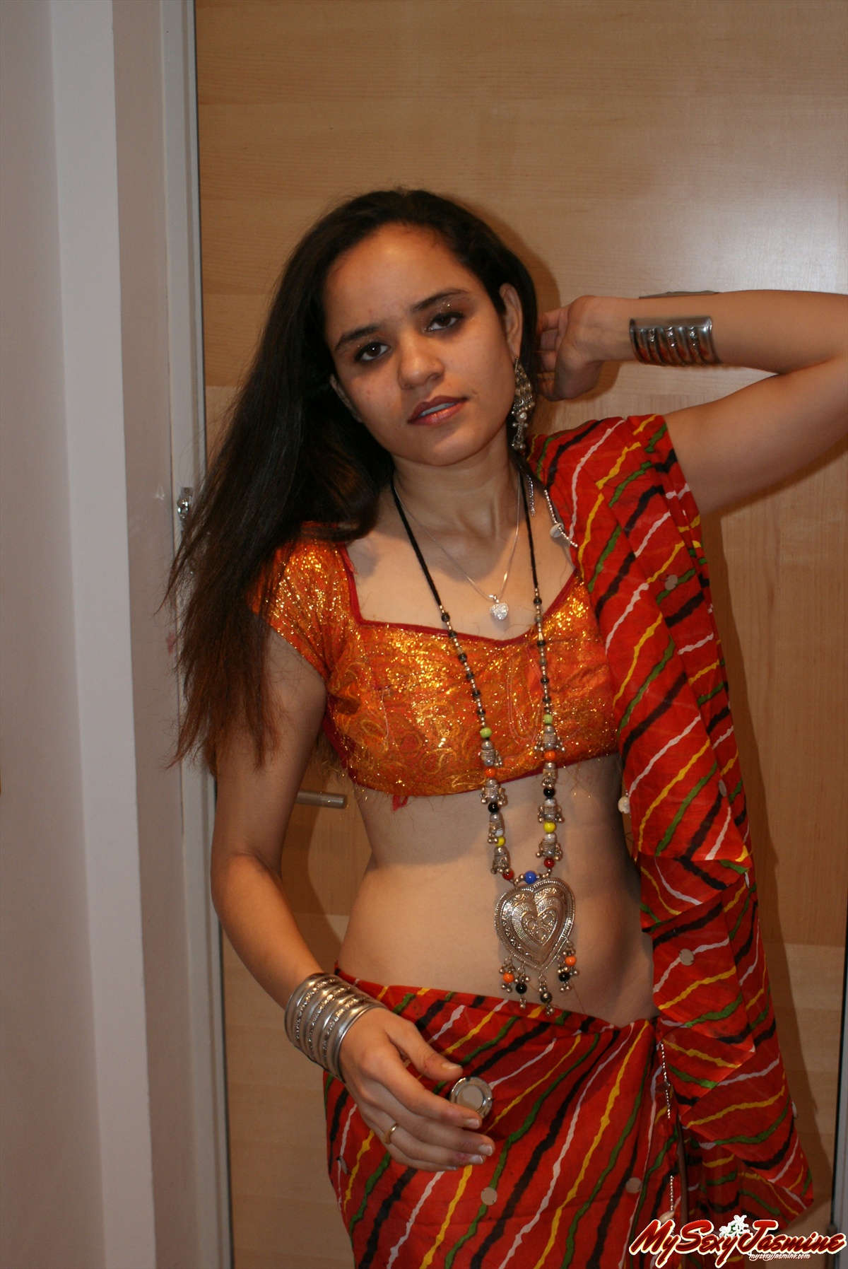 Iab picture gallery 12. Jasime in traditional Indian ghagra